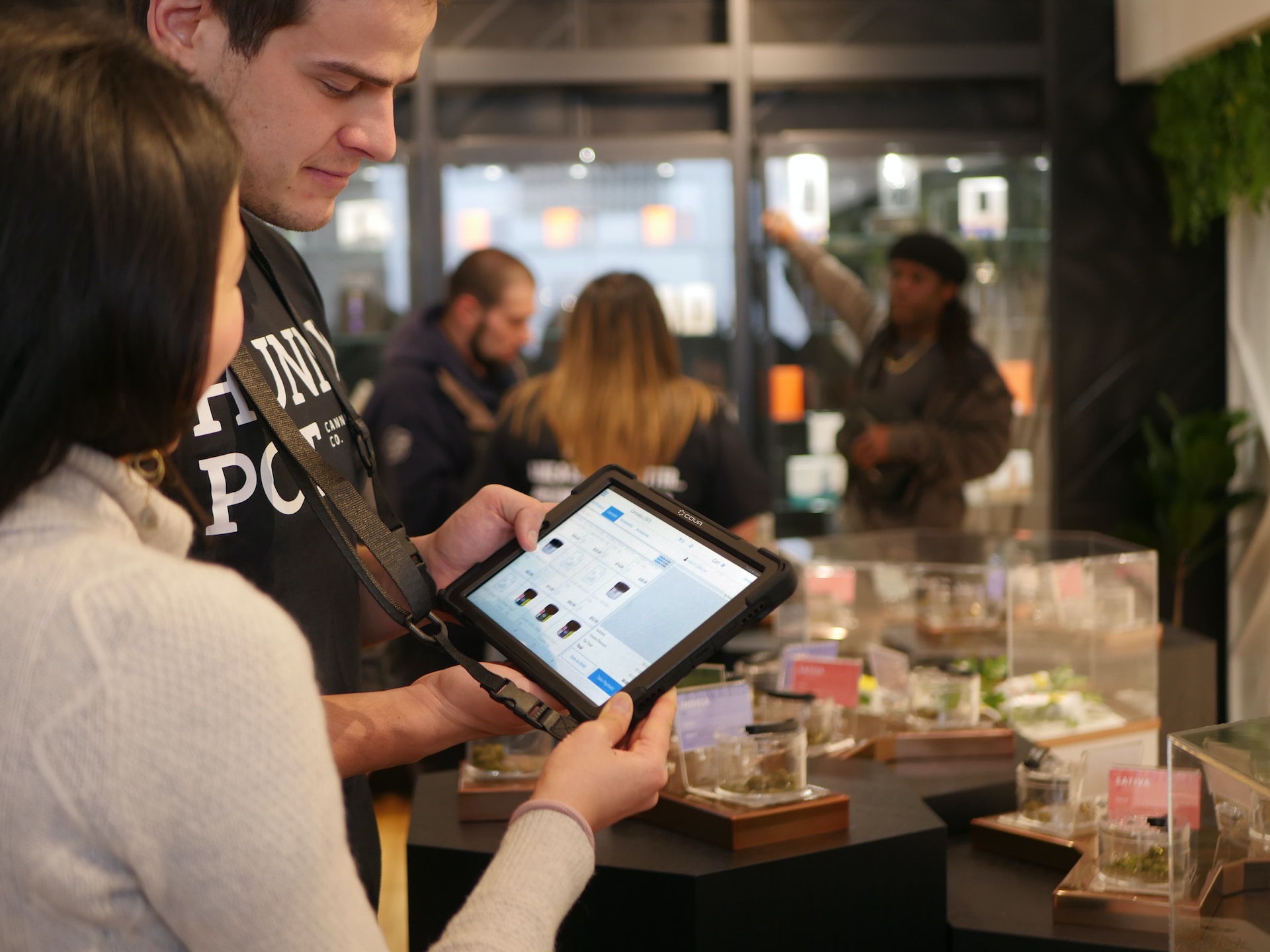Medical Marijuana Dispensaries: Tips for Selecting the Right One