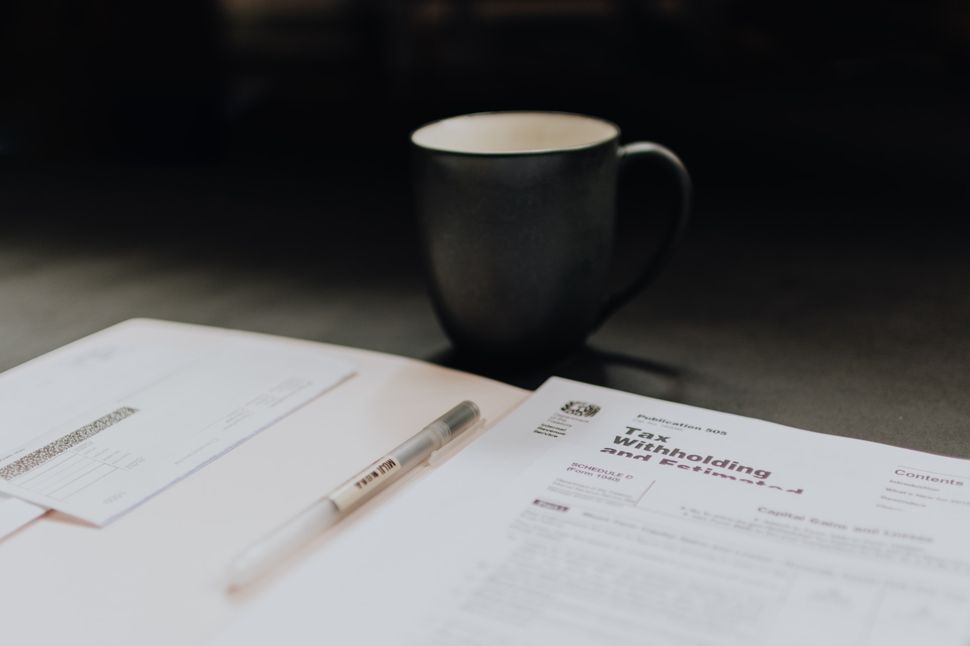 Payroll vs. Outsourcing: Which Option Is Right for Your Business?