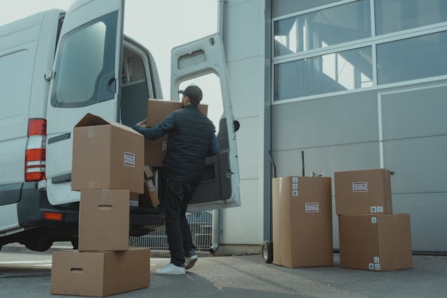 The Step-by-Step Guide to Streamlining Operations with 3PL Logistics