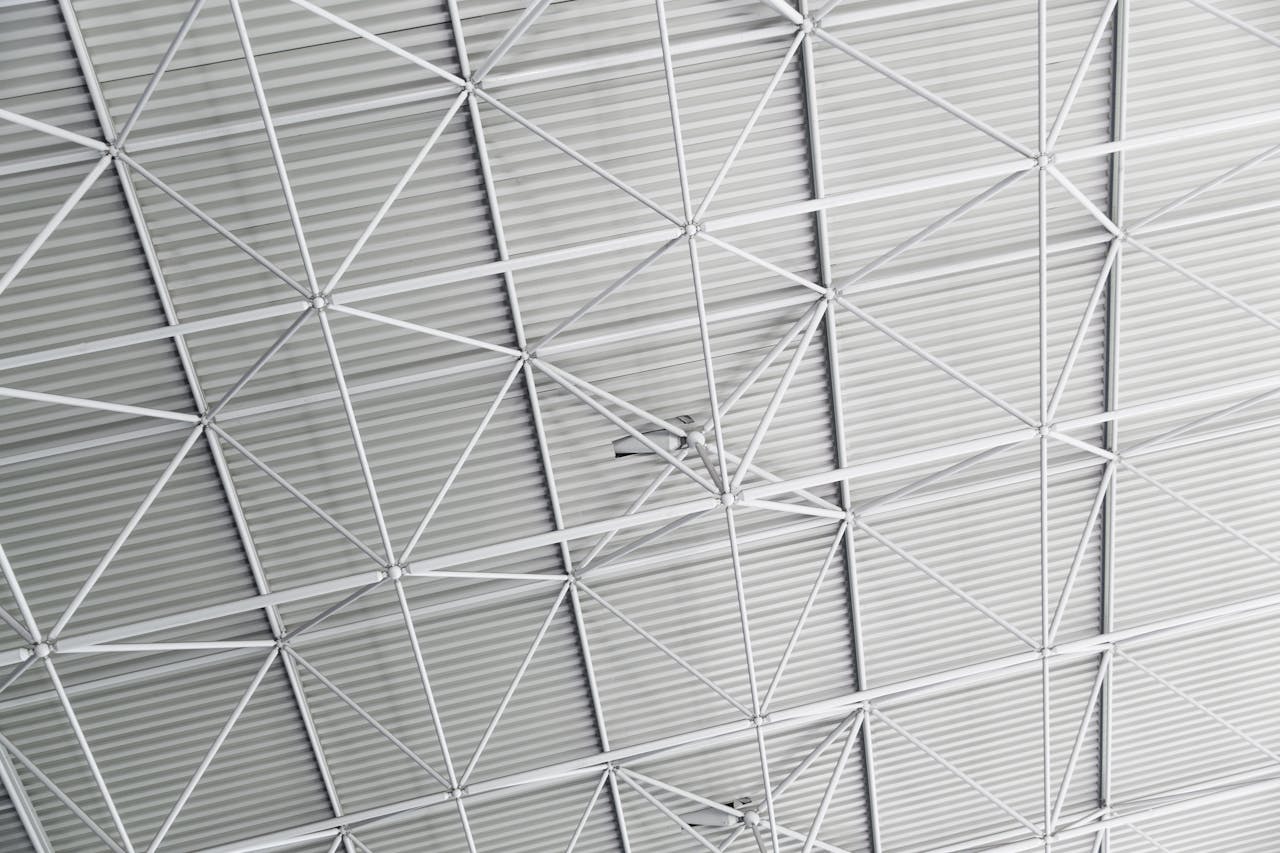 Why Metal Roofing Is Growing in Popularity for Modern Homes