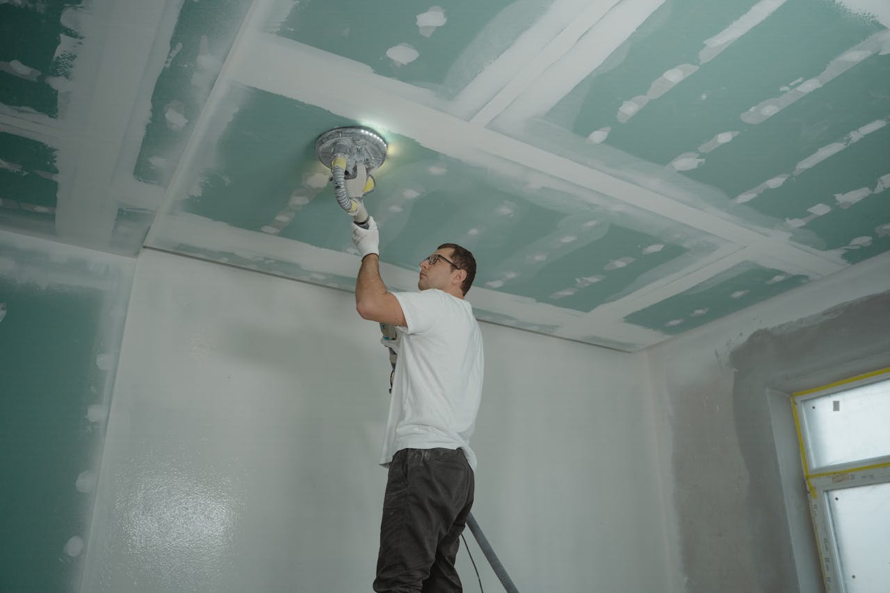 7 Outdated Paint Trends You Should Avoid in 2025