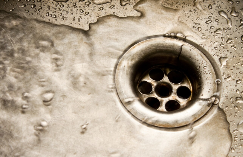10 Signs It’s Time to Call a Professional for Your Clogged Drains